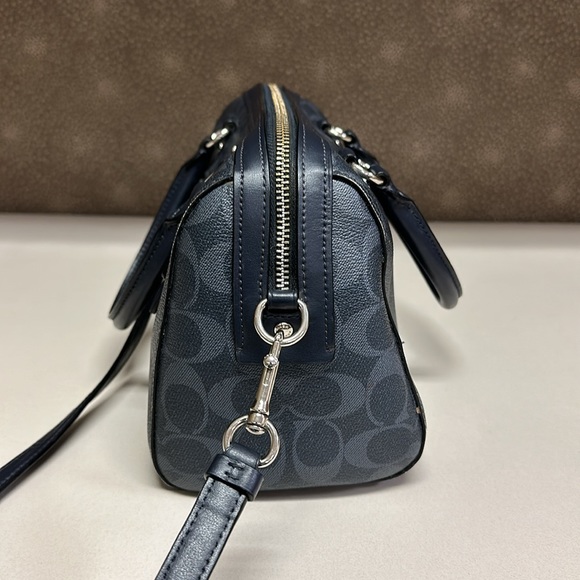 SOLD🔥🔥🔥Coach Rowan Satchel In Signature Canvas Crossbody Bag - Picture 4 of 16